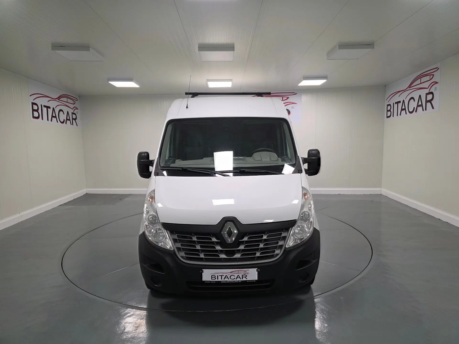 Renault Master 2.3 dCi L2H2 3.5T 9