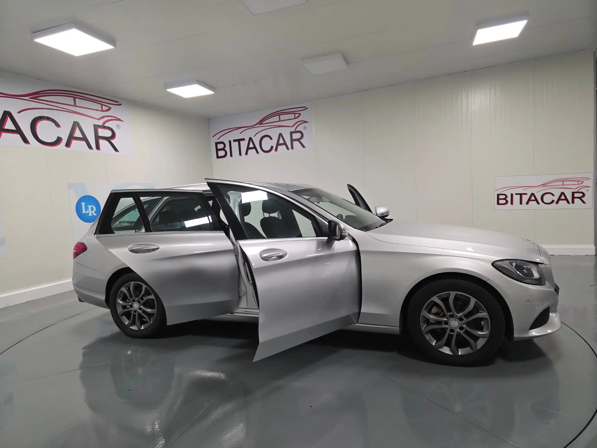 Mercedes-Benz C 200 D BLUETEC STATION 34