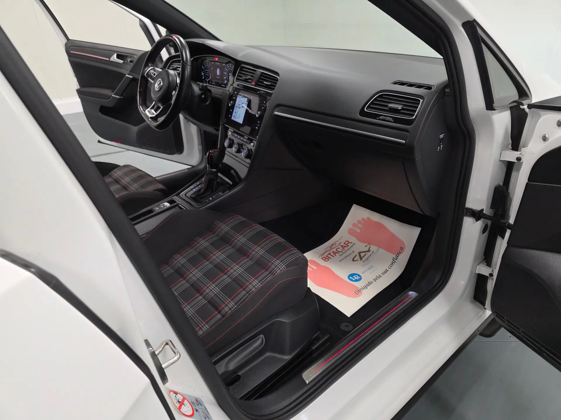 Volkswagen Golf 2.0 TSI GTI DSG Performance 60