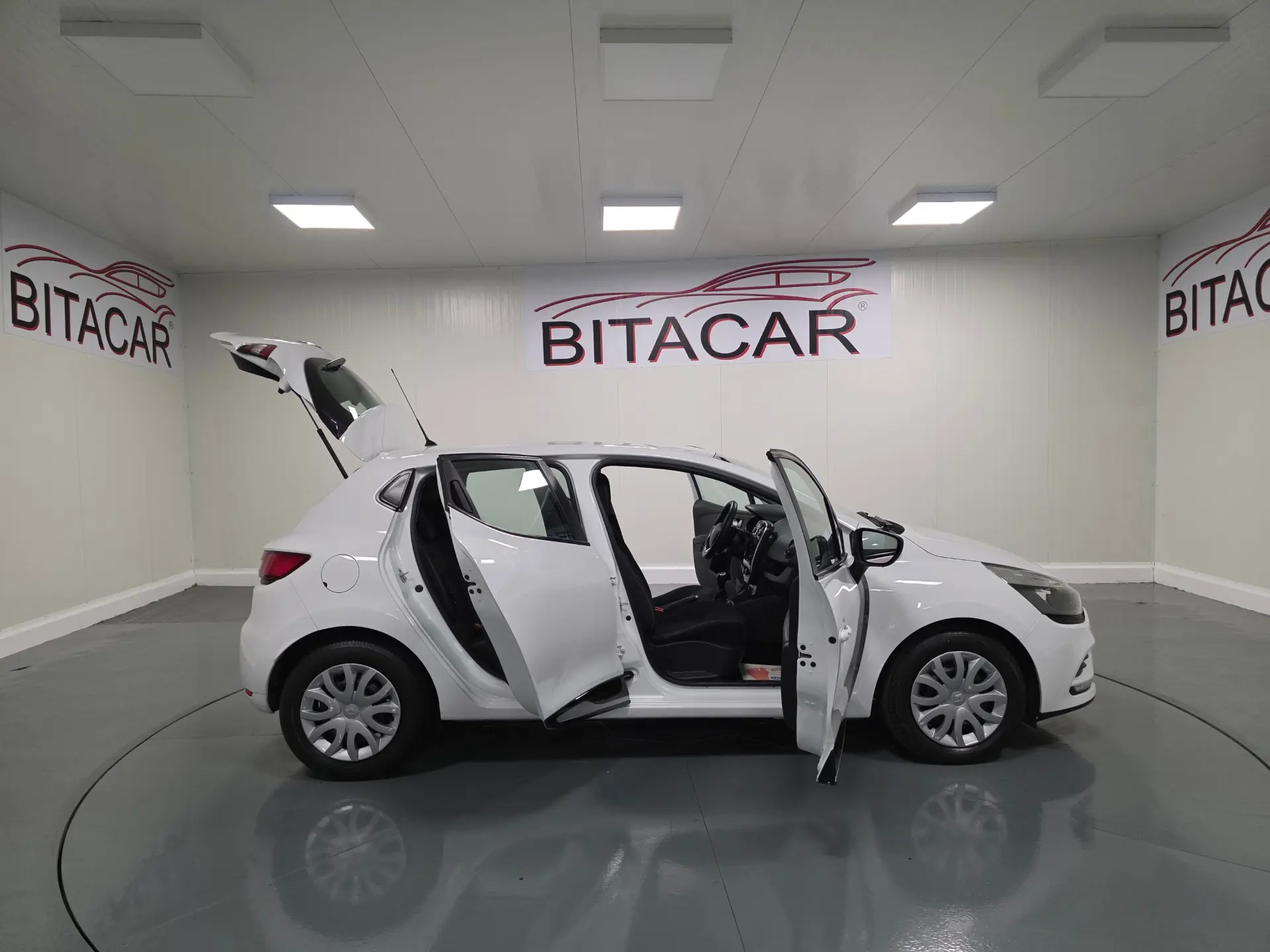 Renault Clio 1.5 dCi Zen 8