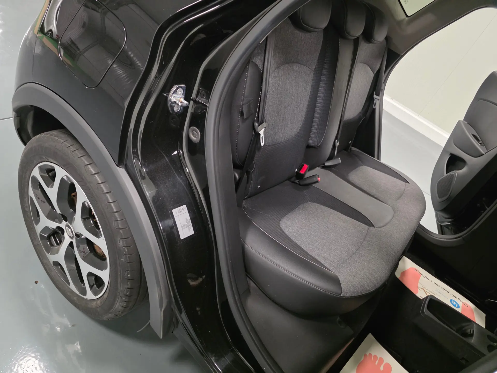 Renault Captur 1.5 DCI EXCLUSIVE 20