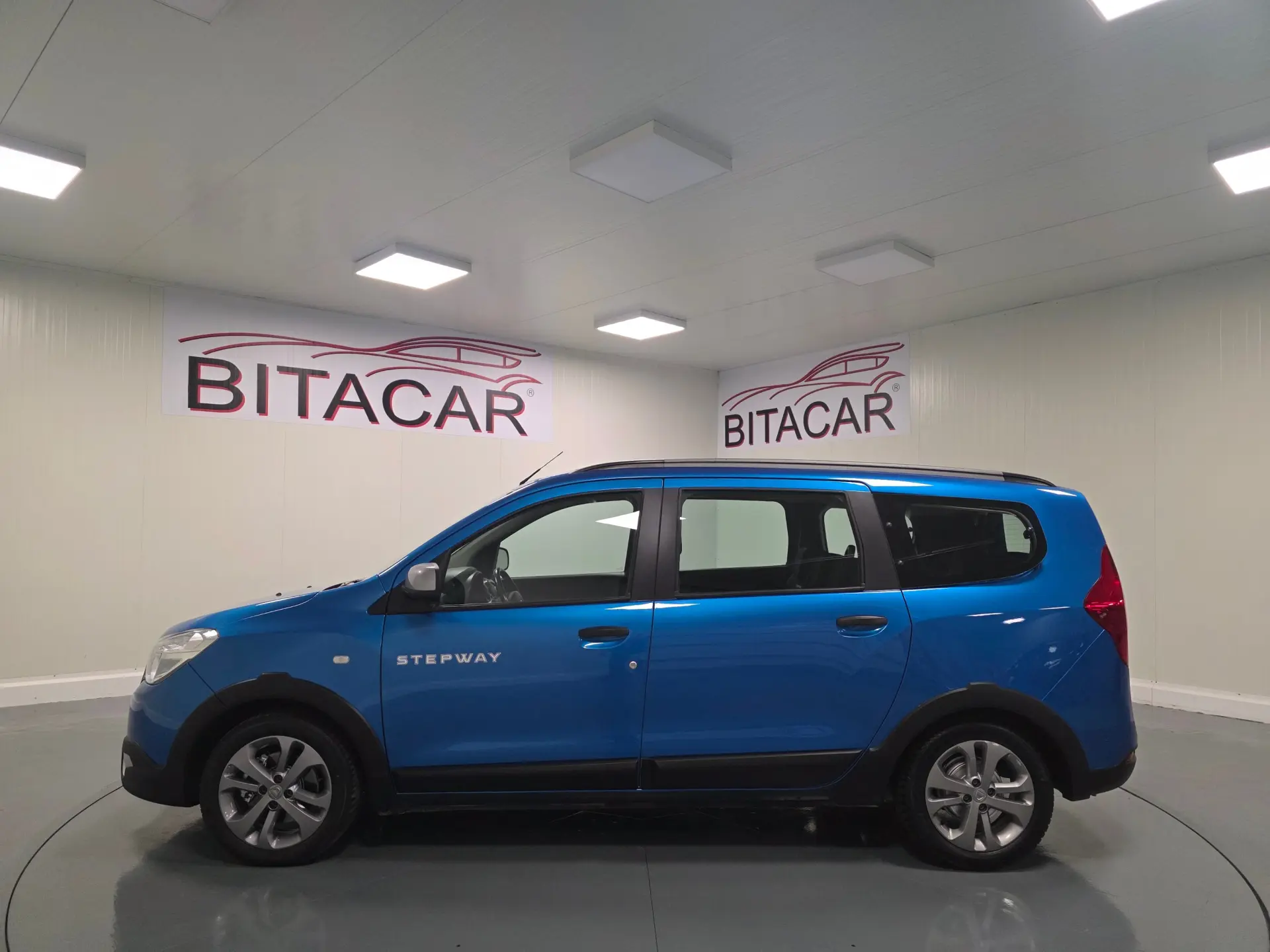 Dacia Lodgy 1.5 dCi Stepway 7L 20