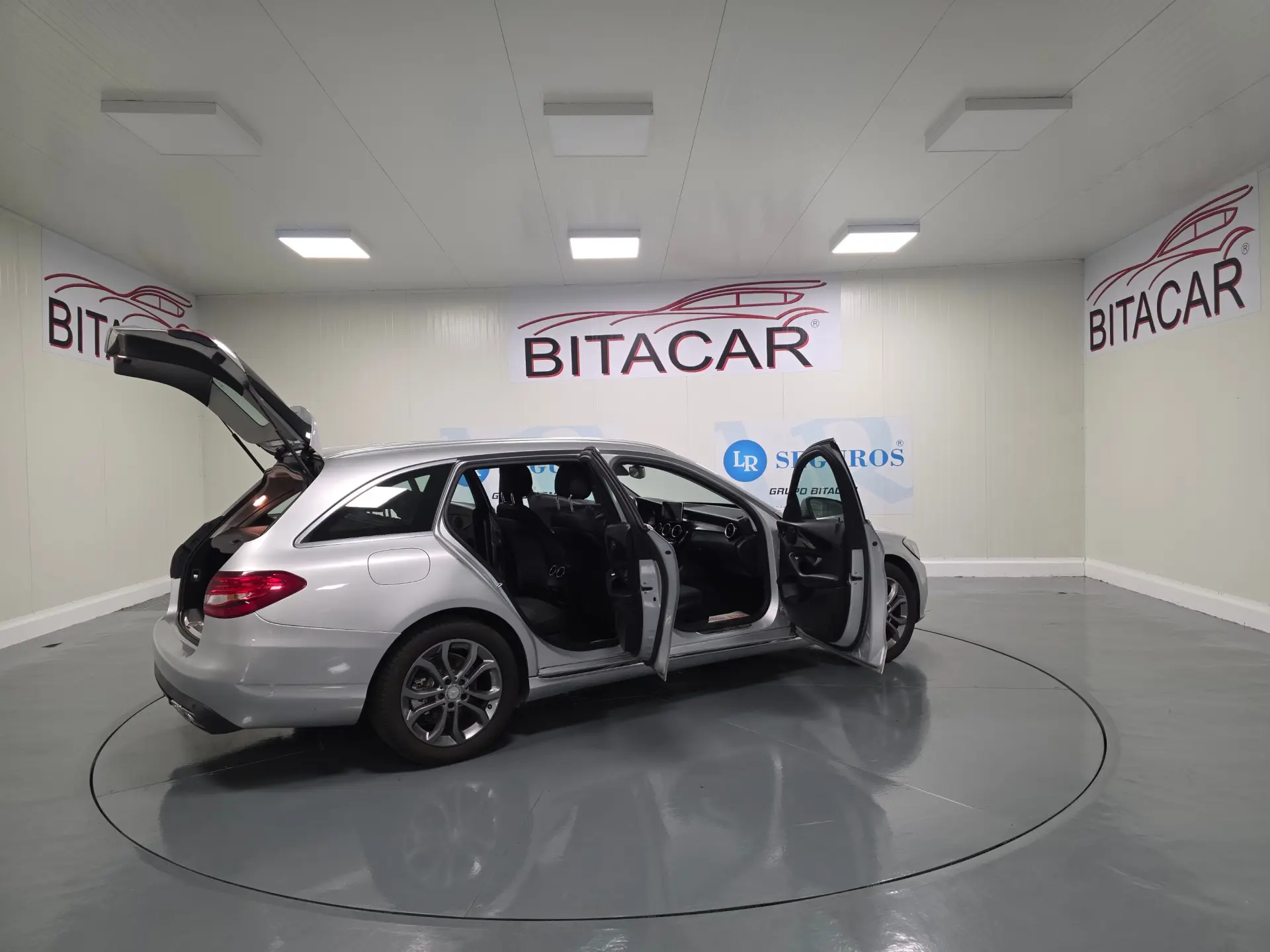 Mercedes-Benz C 200 D BLUETEC STATION 56
