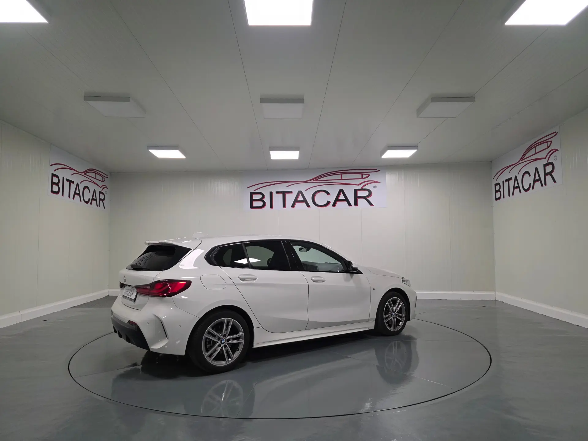 BMW 116 D PACK M AUTO 41