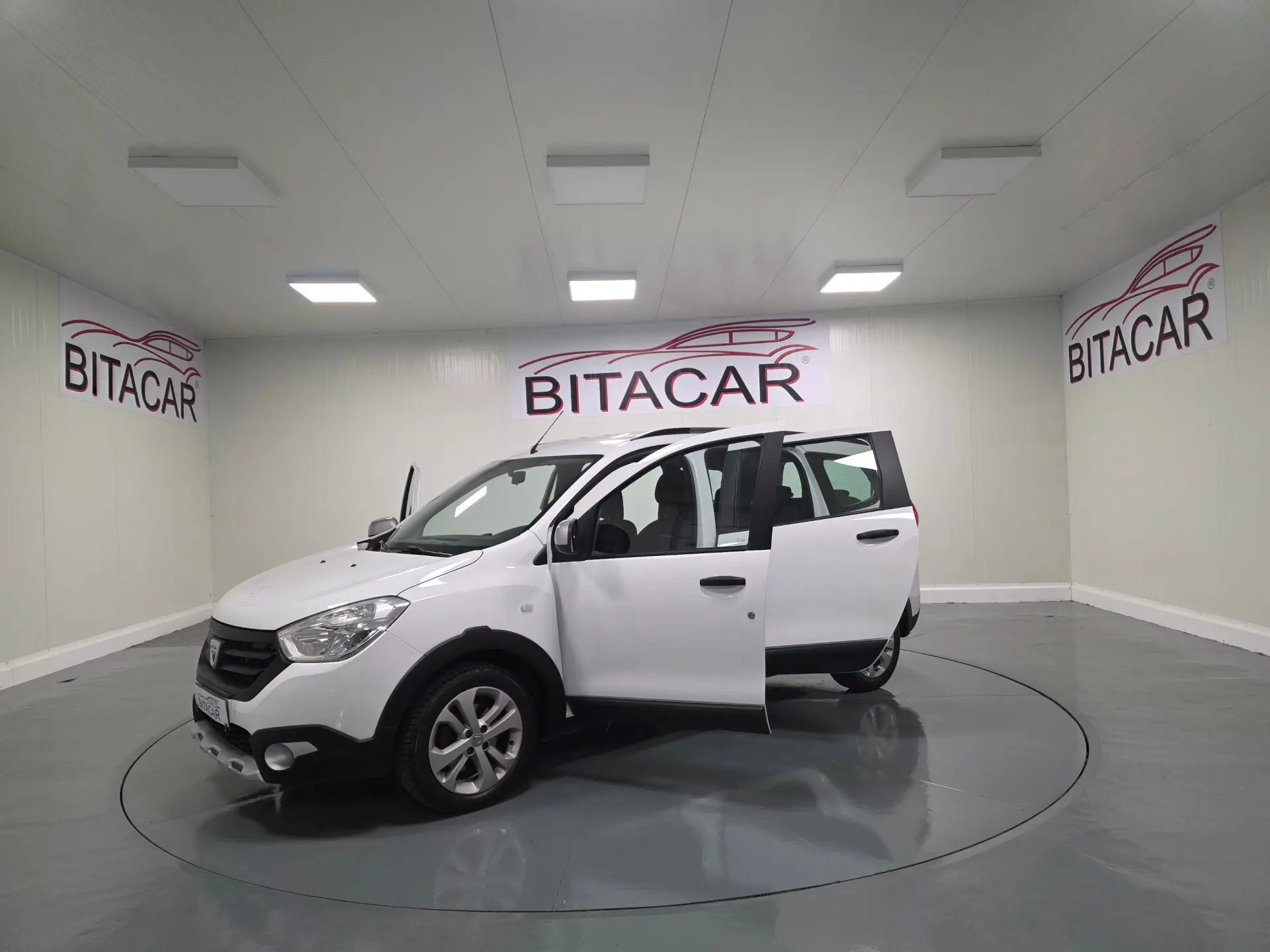 Dacia Lodgy 1.2 STEPWAY 46