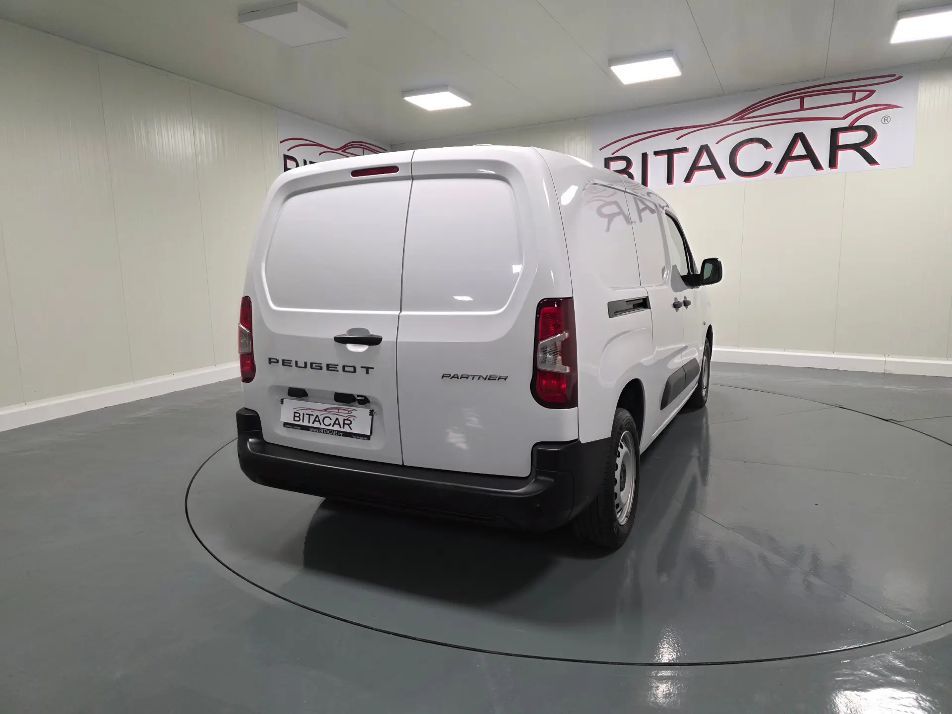 Peugeot Partner 1.5 BLUEHDI 100CV LONGA CAMARA TRASEIRA 50