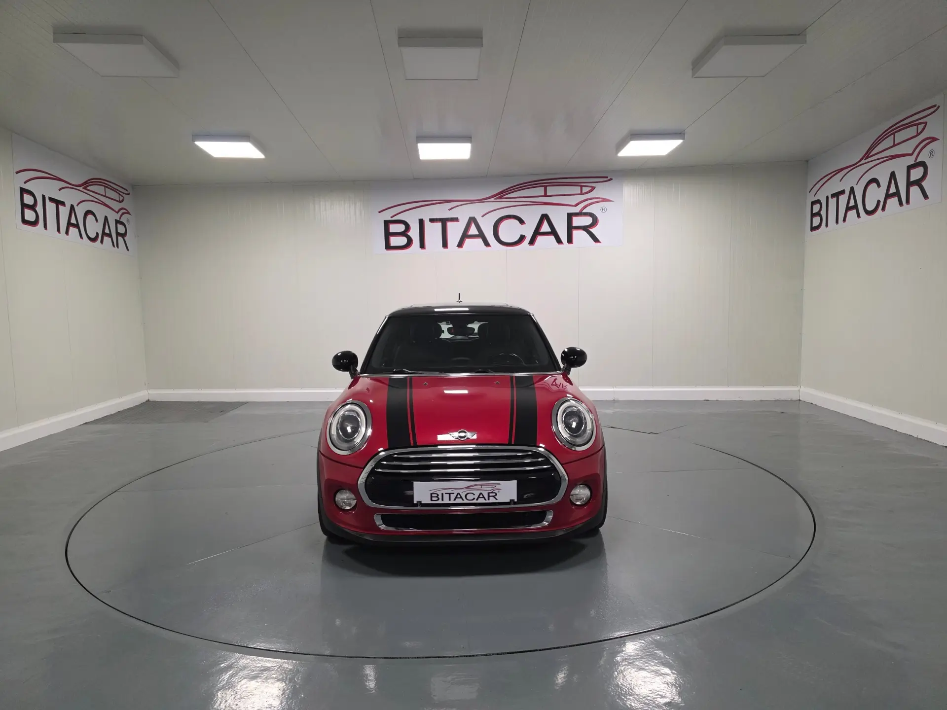 MINI 3 Portas Cooper D 9