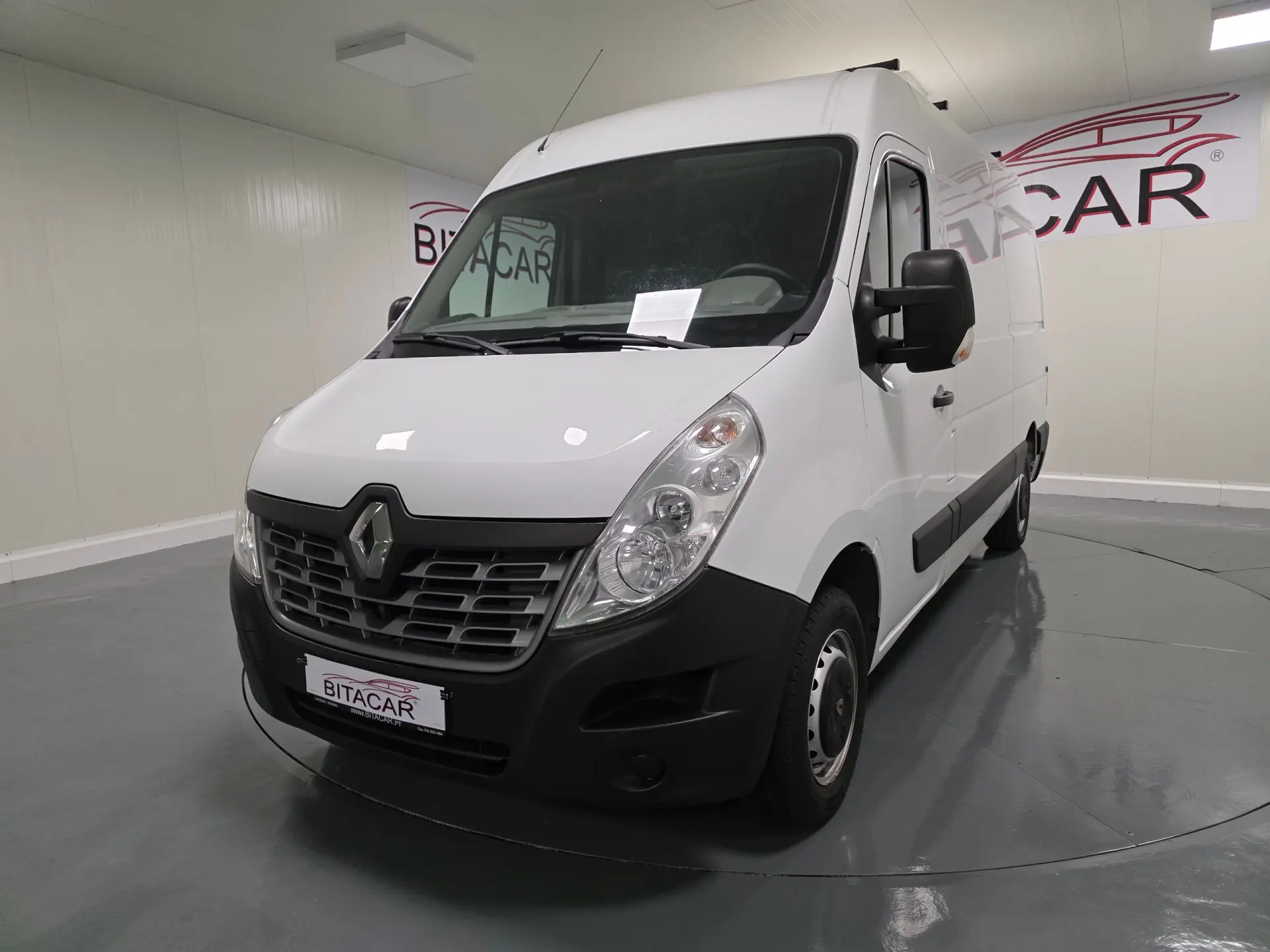 Renault Master 2.3 dCi L2H2 3.5T 12