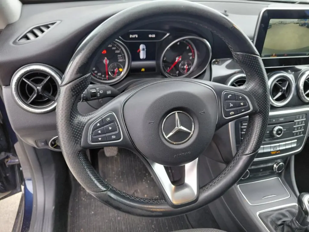 Mercedes-Benz CLA 180 1.5 CDI 7