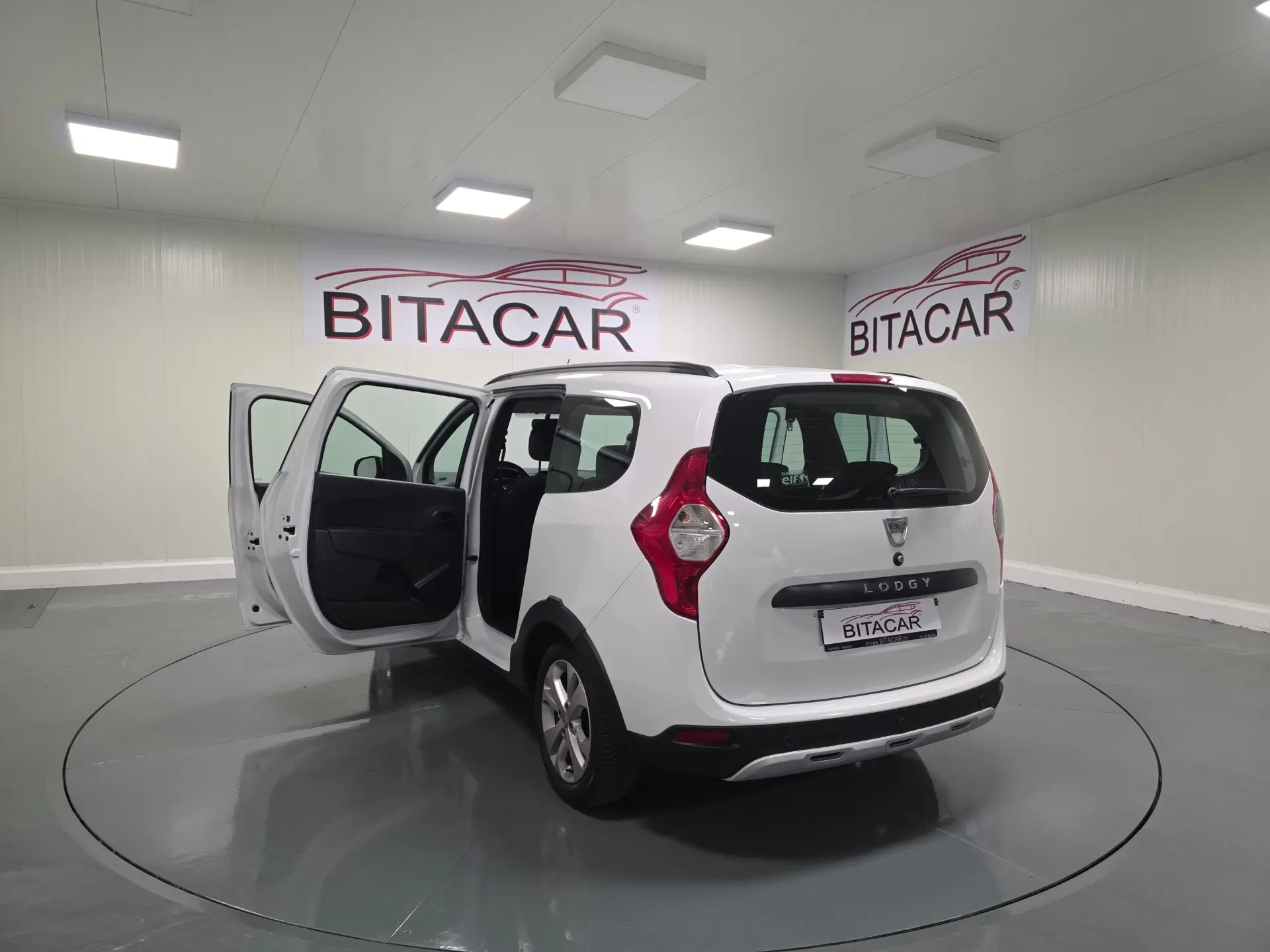 Dacia Lodgy 1.2 STEPWAY 53