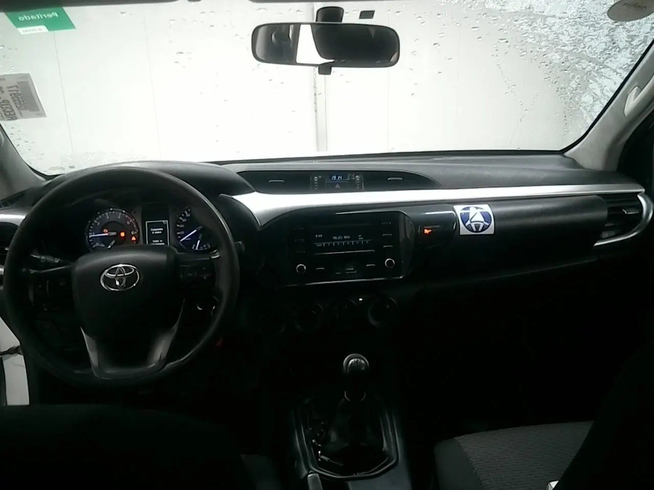 Toyota Hilux 2.4 D-4D 4WD CD CH 6