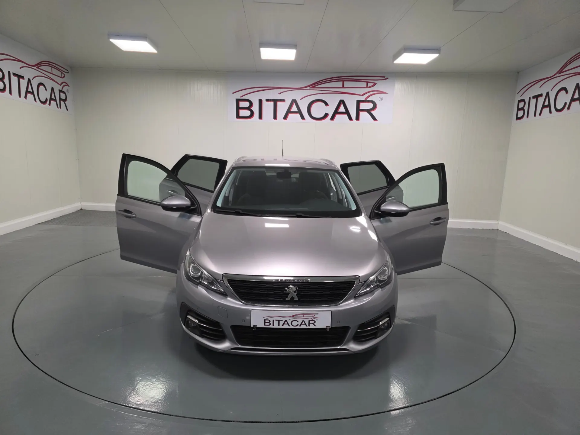 Peugeot 308 SW 1.5 BlueHDi Style 2