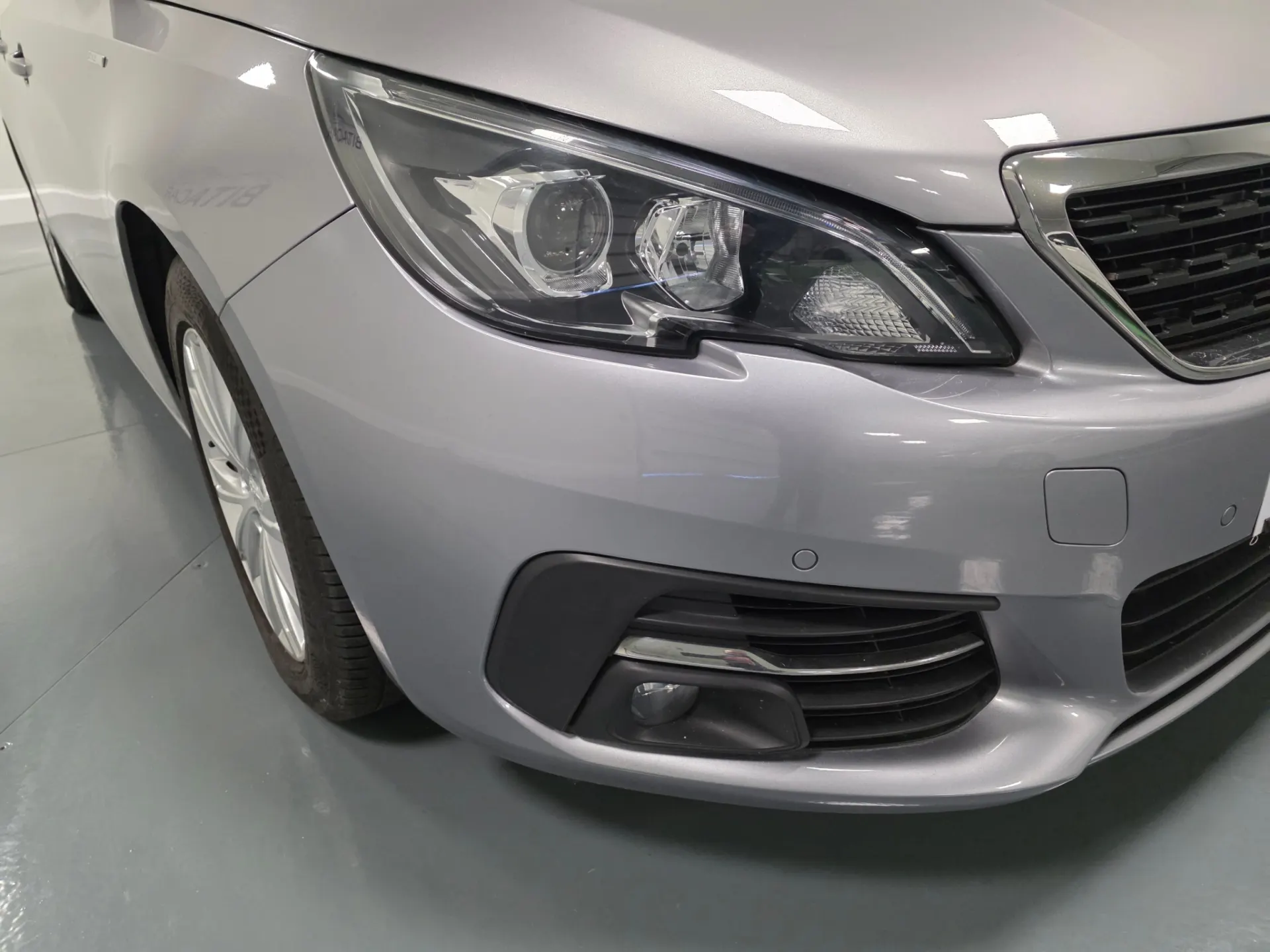 Peugeot 308 SW 1.5 BlueHDi Style 4