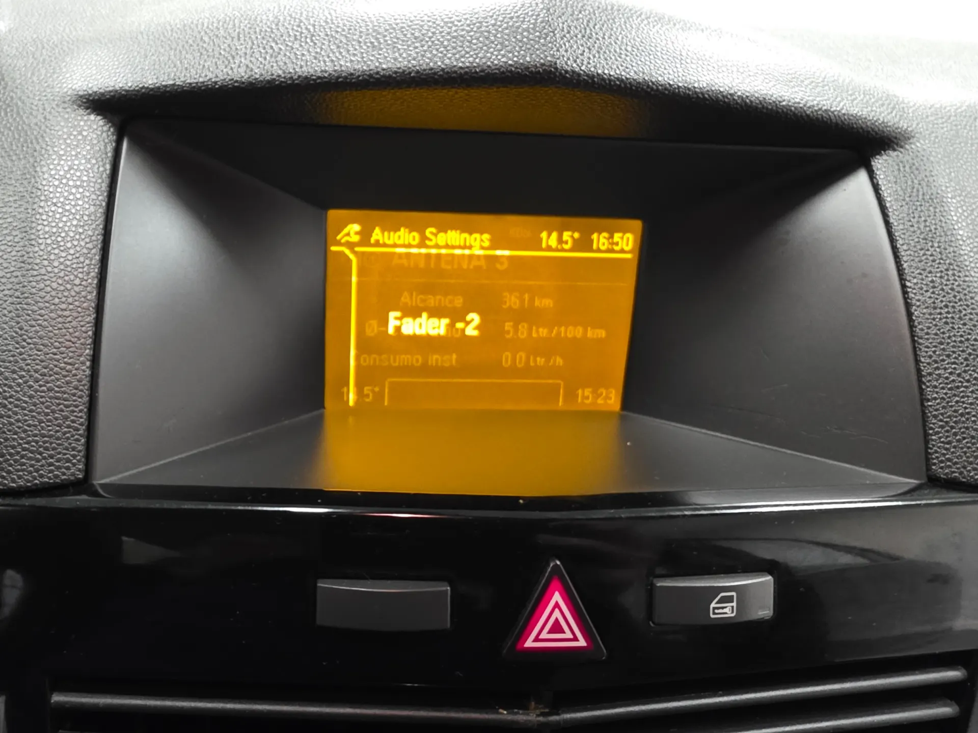 Opel Astra Caravan 1.3 CDTi Cosmo 11