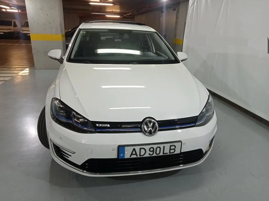 Volkswagen e-Golf AC/DC 3