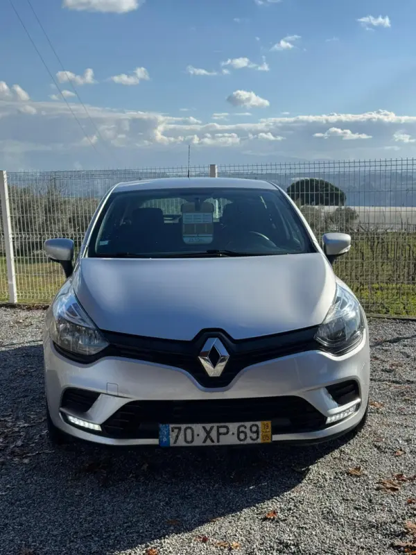 Renault Clio 1.5 dCi Zen C/PM+Pneu+P.R&Go 8