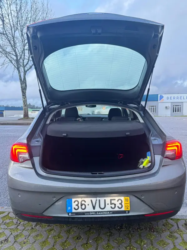 Opel Insignia Grand Sport 1.6 CDTi Business Edition 11