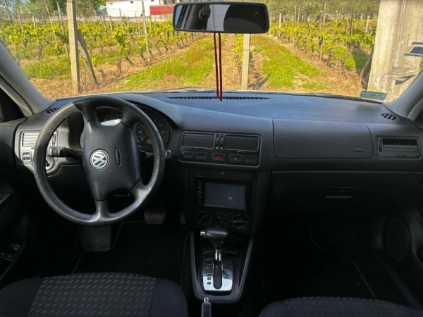 Volkswagen Jetta Mk5 1.9 TDI 25