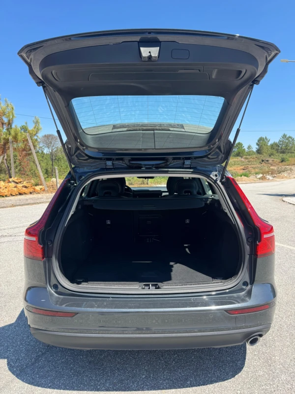 Volvo V60 2.0 D3 Momentum 10