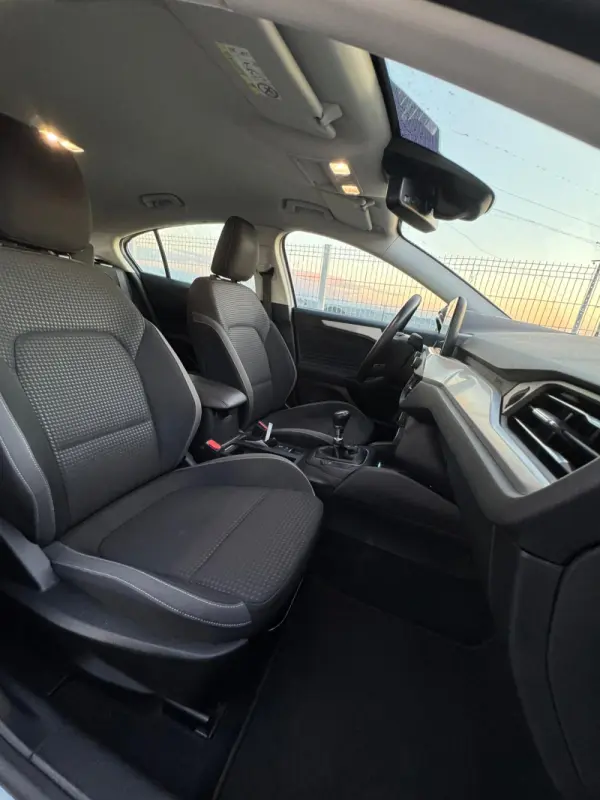 Ford Focus 1.5 TDCi EcoBlue Connected 5