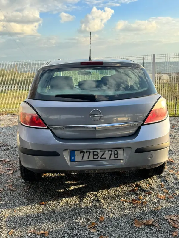 Opel Astra 1.3 CDTI Enjoy 12