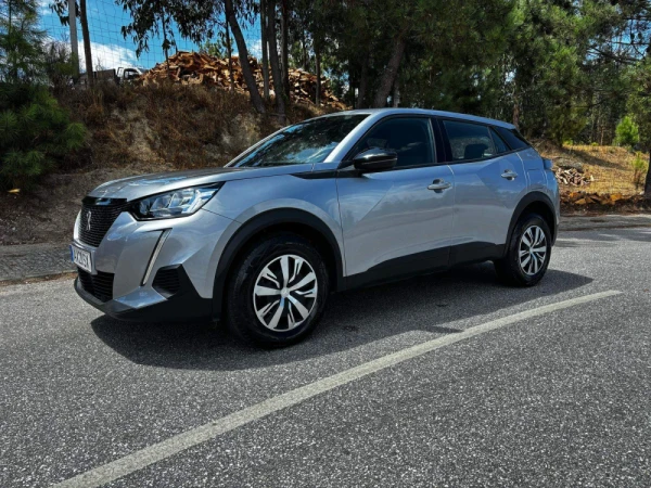 Peugeot 2008 1.2 PureTech Active Pack 5