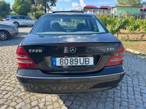 Mercedes-Benz C 220 Classe C Sedan C 220 CDI 12