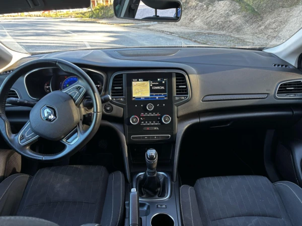 Renault Mégane IV Grandtour 1.5 Blue dCi 3