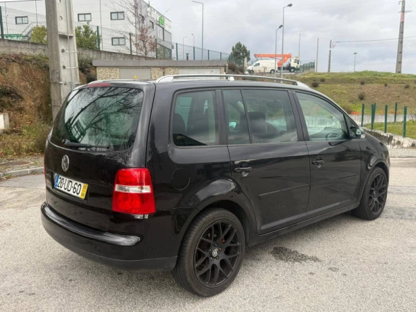 Volkswagen Touran I 2.0 TDI 16V 8