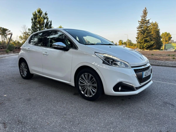 Peugeot 208 1.2 PureTech Active 7