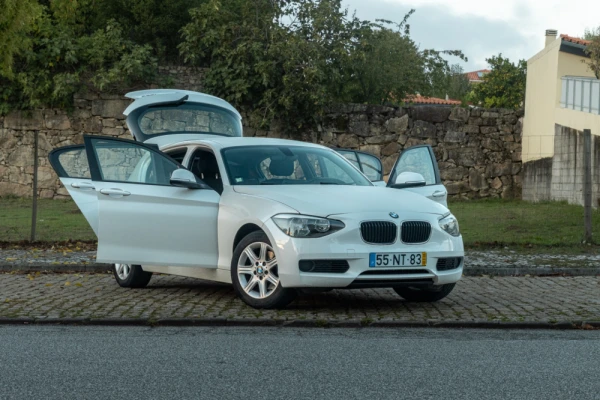 BMW 120 d Line Urban 10