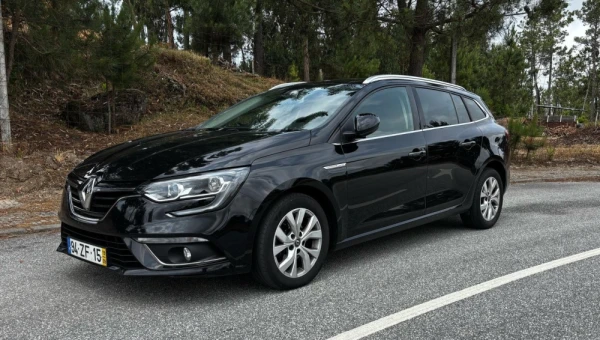 Renault Mégane 1.5 Blue dCi Limited 4