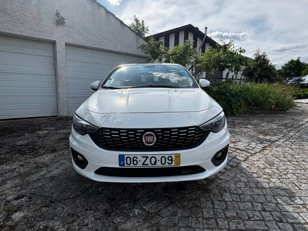 Fiat Tipo 1.3 M-Jet Easy 5