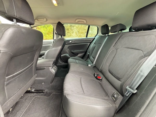 Renault Mégane Sport Tourer 1.5 Blue dCi Limited 10