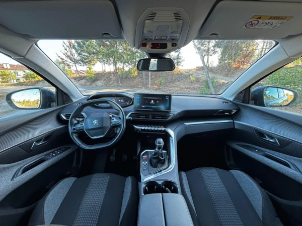 Peugeot 3008 1.5 BlueHDi Allure 2