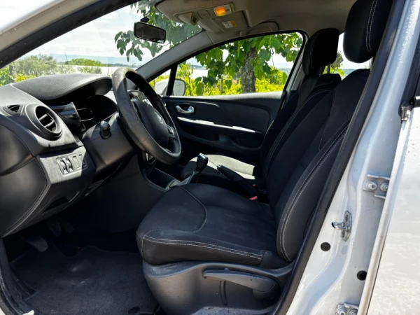 Renault Clio Hatchback 1.5 dCi 7