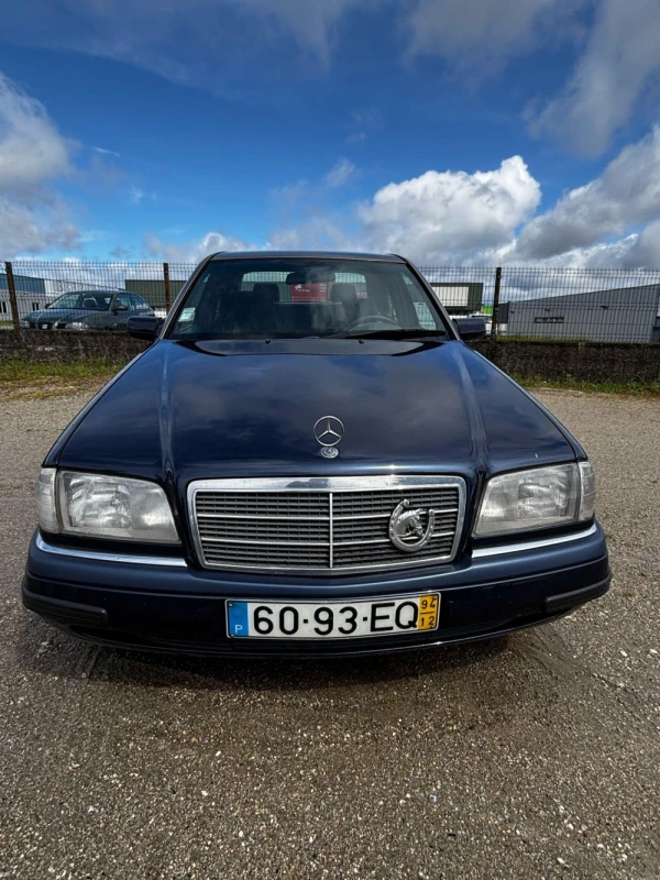 Mercedes-Benz C 220 Classe C Sedan 3