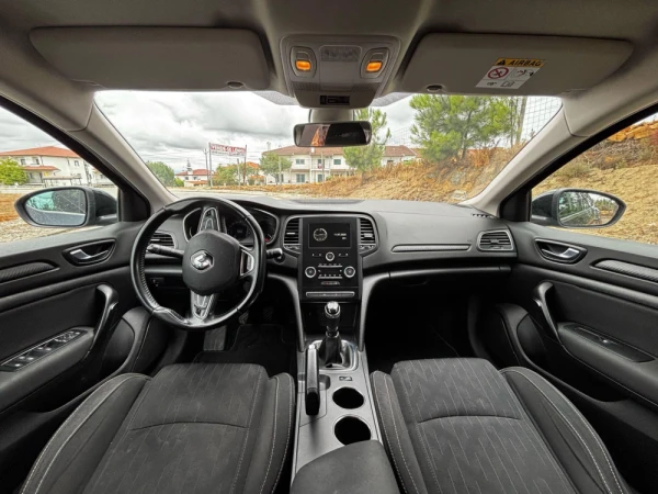 Renault Mégane Sport Tourer 1.5 Blue dCi Limited 3