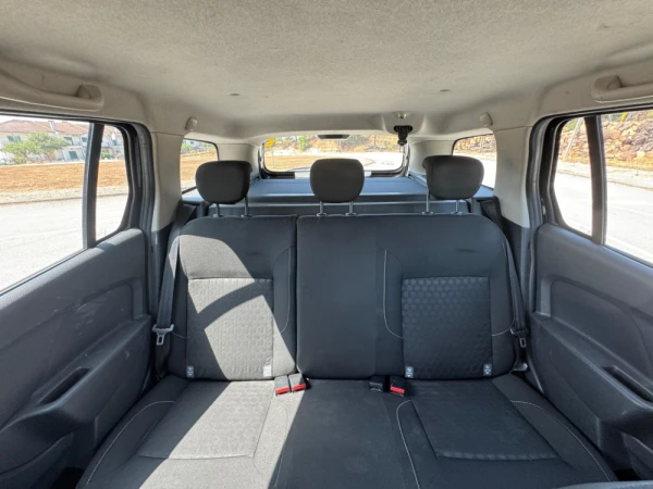 Dacia Logan MCV Laureate 6