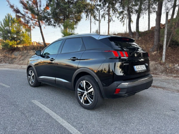 Peugeot 3008 1.5 BlueHDi Allure 2