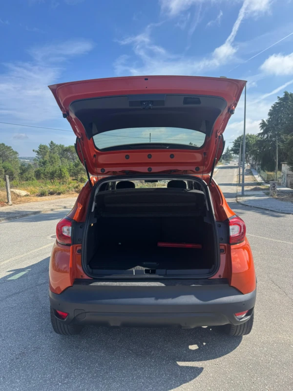 Renault Captur 0.9 TCE Exclusive 10
