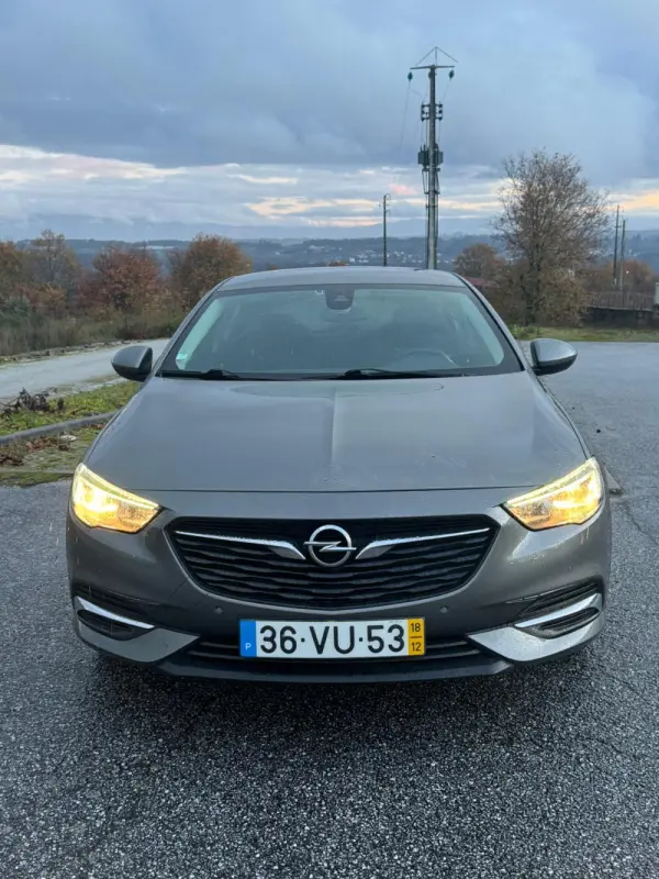 Opel Insignia Grand Sport 1.6 CDTi Business Edition 8