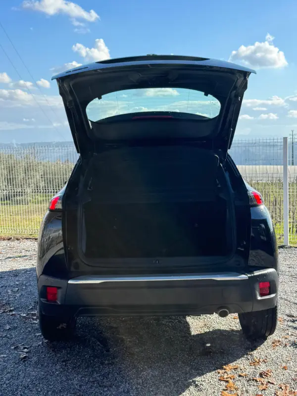 Peugeot 2008 1.5 BlueHDi Active Pack EAT8 15