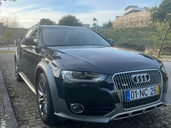Audi A4 Allroad 2.0 TDI quattro Advance 10