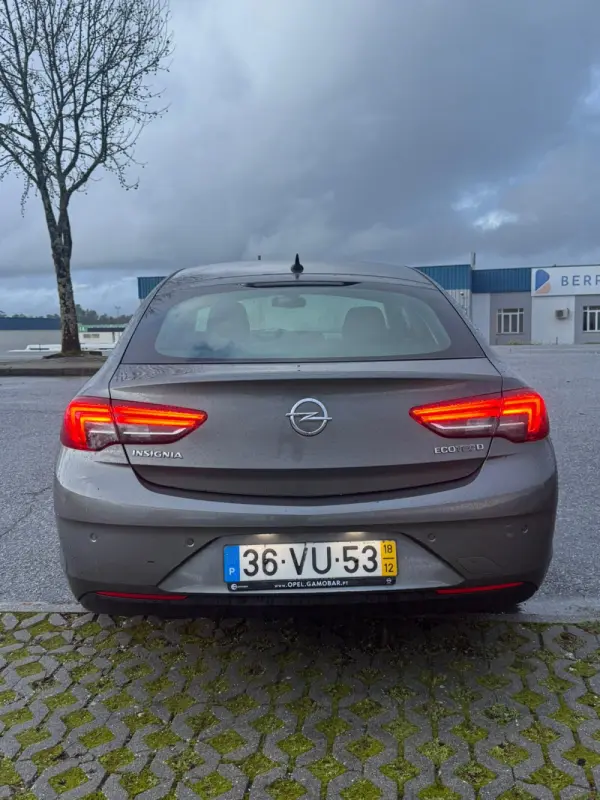 Opel Insignia Grand Sport 1.6 CDTi Business Edition 4
