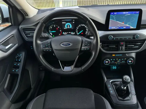 Ford Focus 1.5 TDCi EcoBlue Connected 3