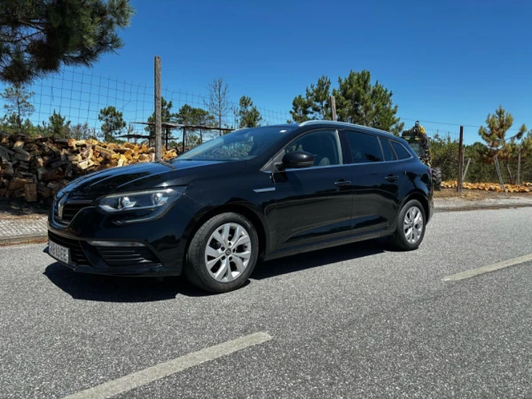 Renault Mégane Sport Tourer 1.5 Blue dCi Limited 5