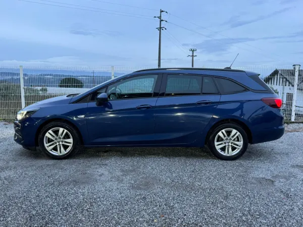 Opel Astra Sports Tourer 1.5 D GS Line S/S 9
