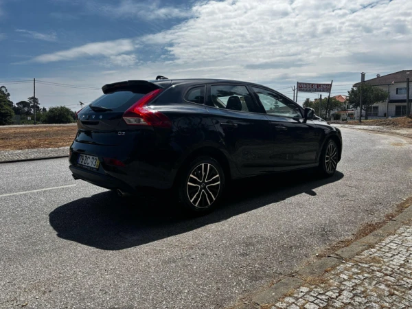 Volvo V40 2.0 D3 Kinetic 6