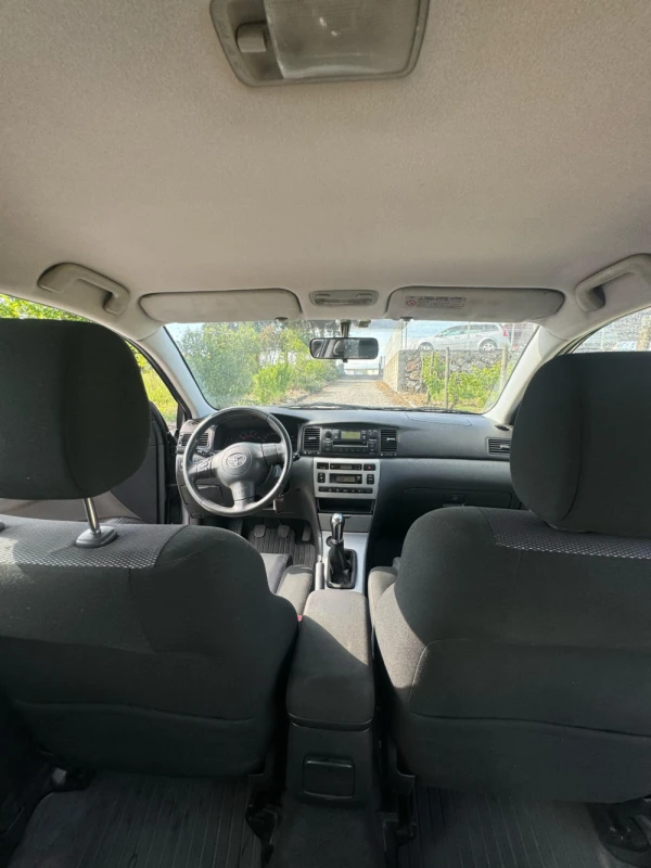 Toyota Corolla IX Hatchback 1.4D 11